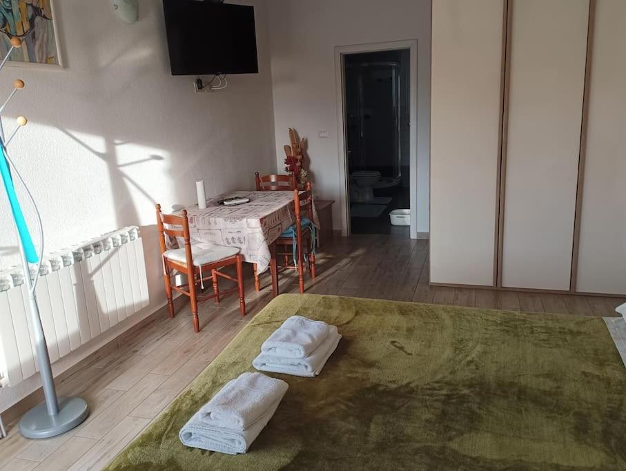 Apartment, 200M From Sea Brtonigla Eksteriør billede